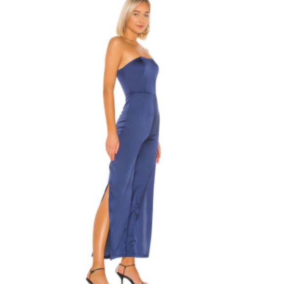 NEW NWT superdown Larissa Jumpsuit in Navy - Picture 3 of 5